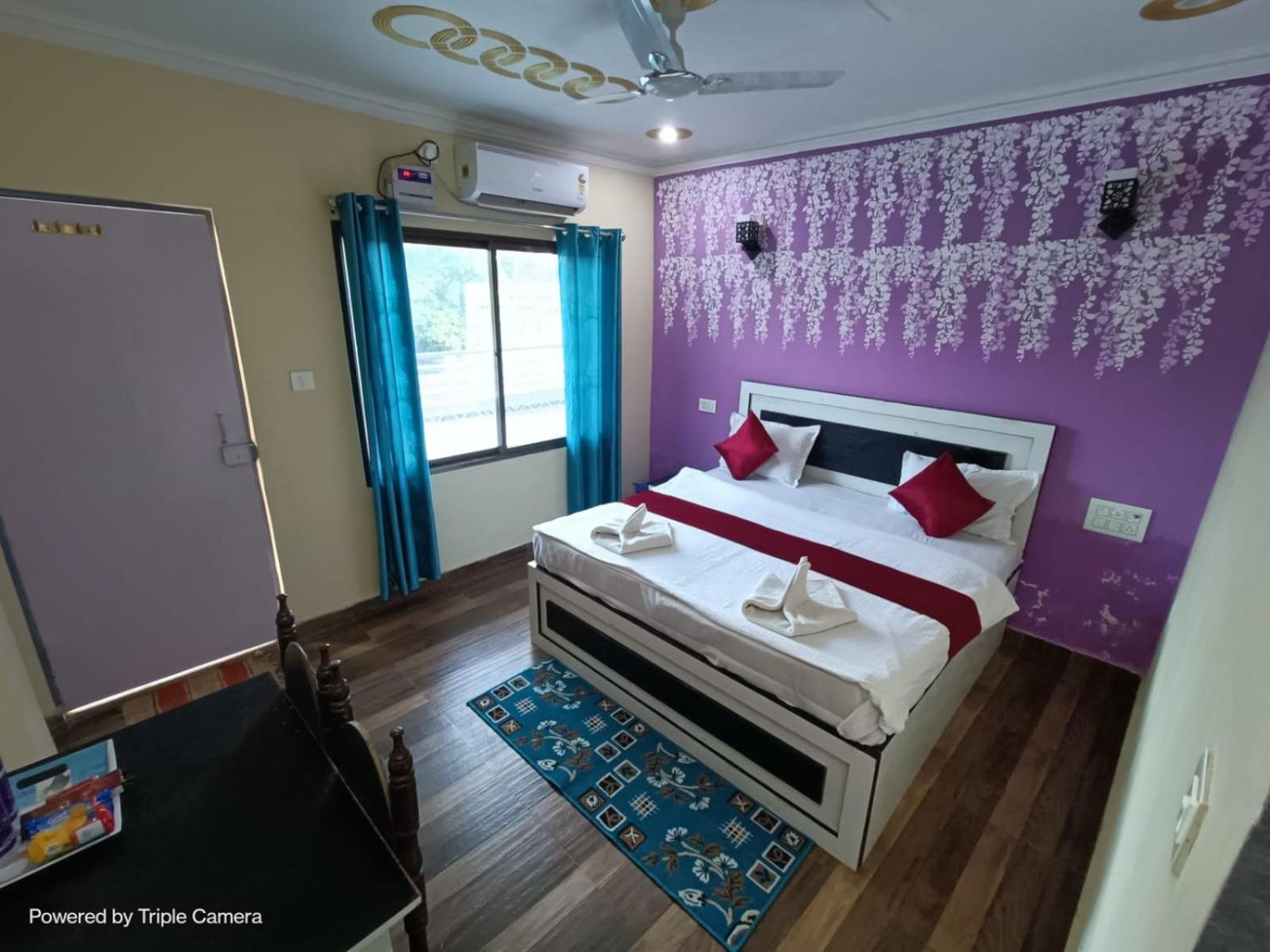 ורנאסי Mohit Paying Guest House מראה חיצוני תמונה